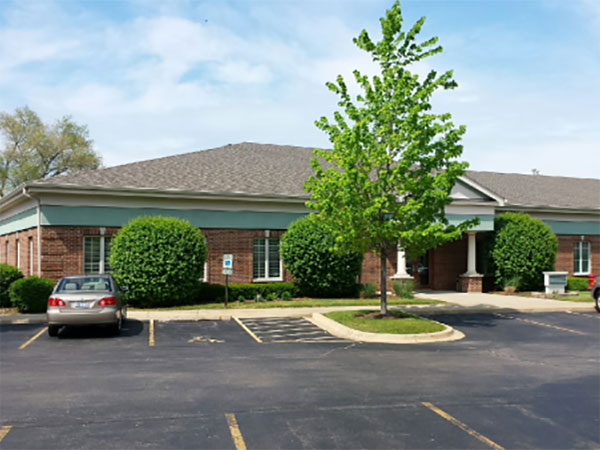 Kay & Amanda Henry, DDS dental office 3